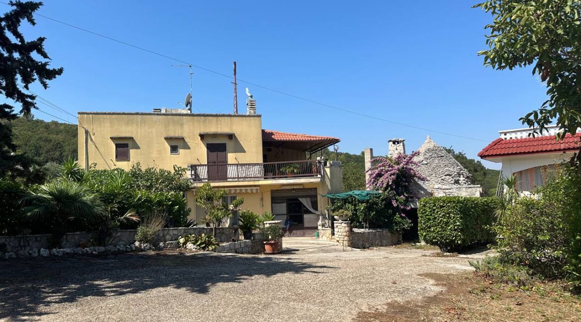 Casa indipendente e trulli