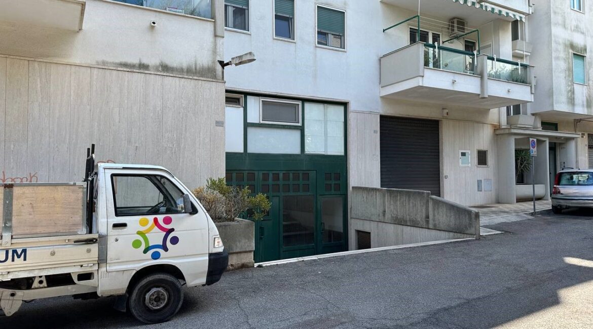 Locale Deposito
