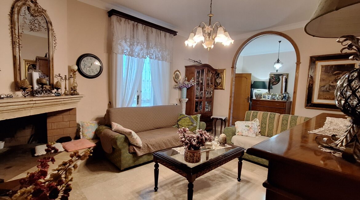 Casa semi – indipendente