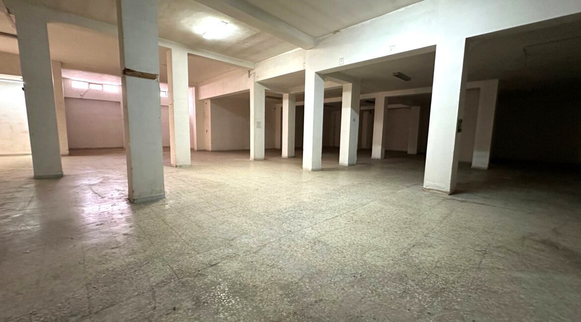 Locale commerciale