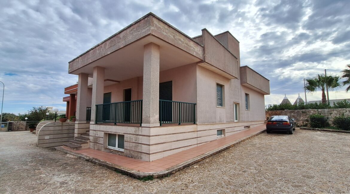 Villa