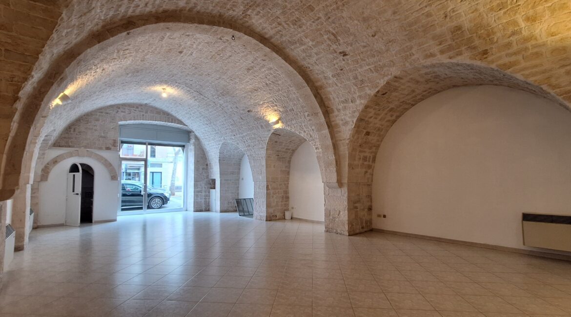 Locale commerciale
