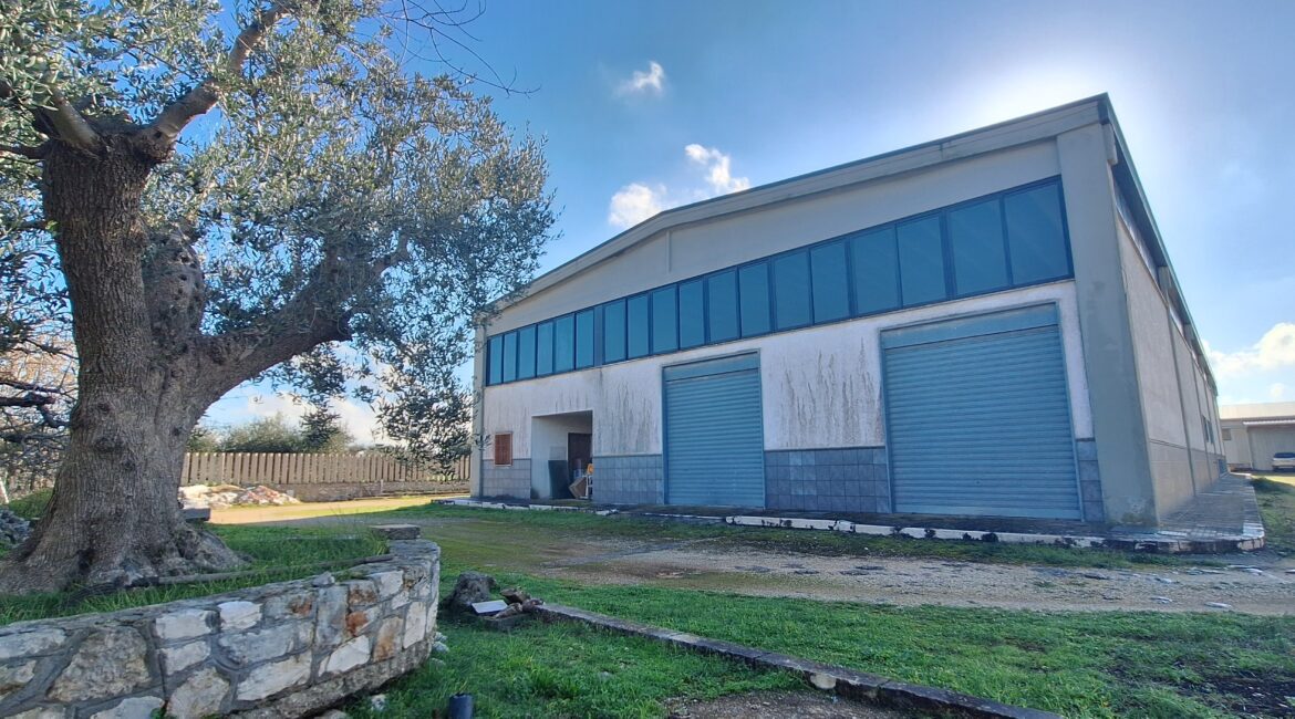 Capannone industriale