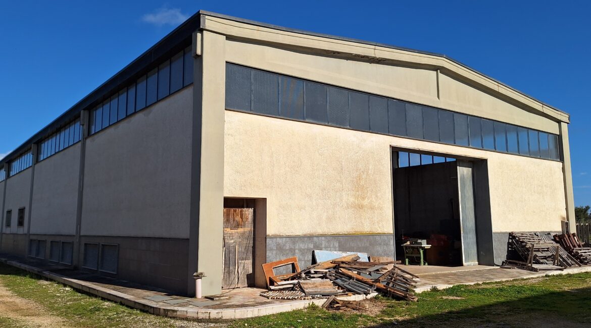 Capannone industriale