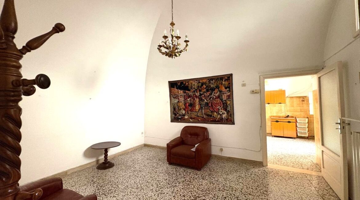 CASA SEMI-INDIPENDENTE