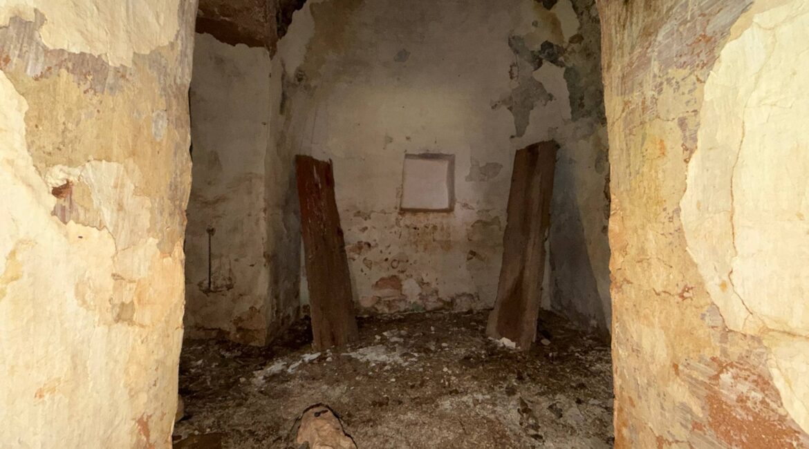 Trullo con Terreno