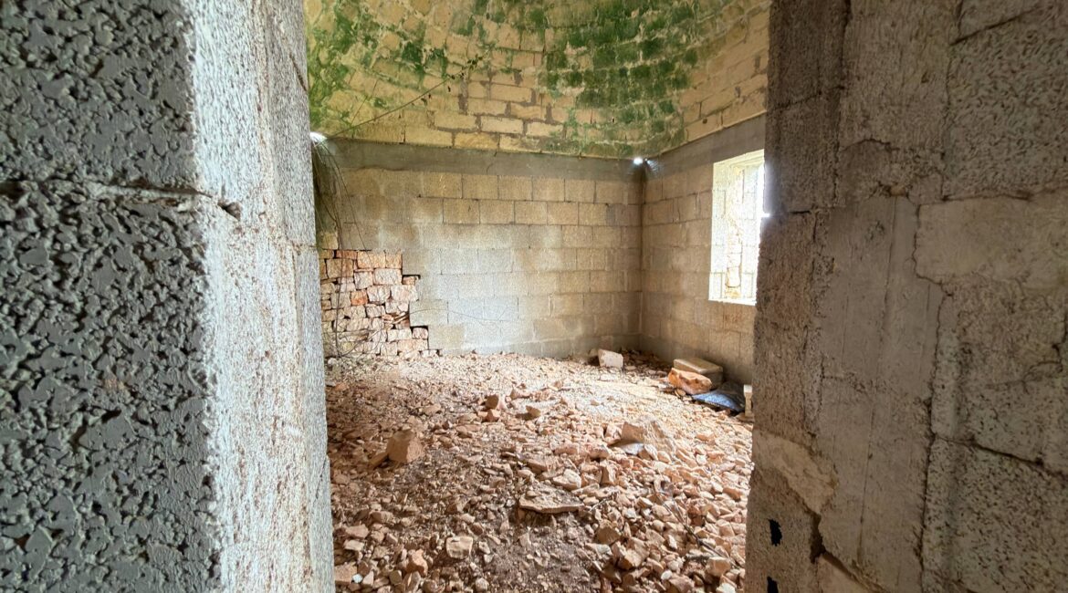 Trullo con Terreno