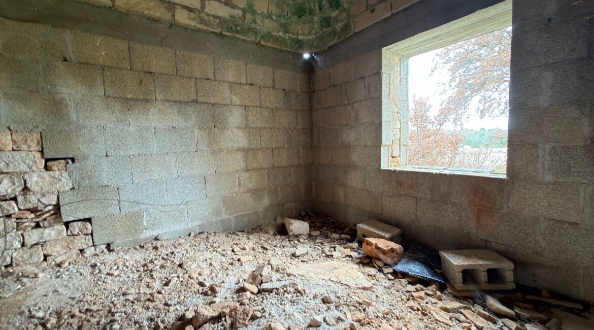 Trullo con Terreno