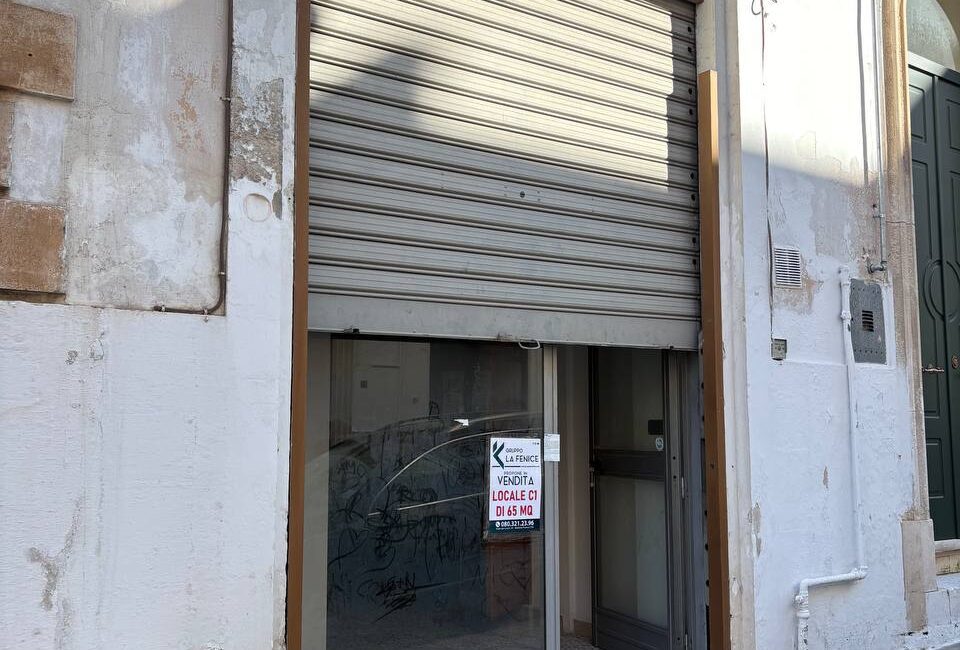 Locale commerciale