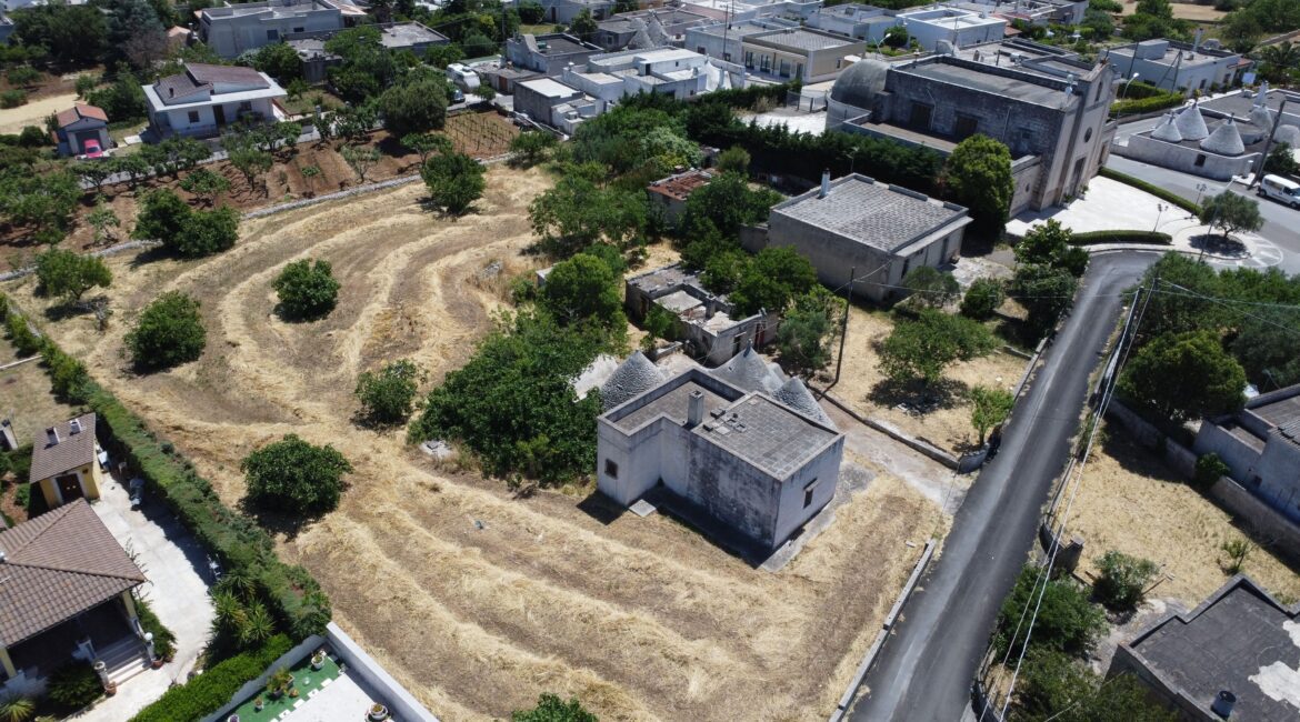 TRULLI E LAMIE