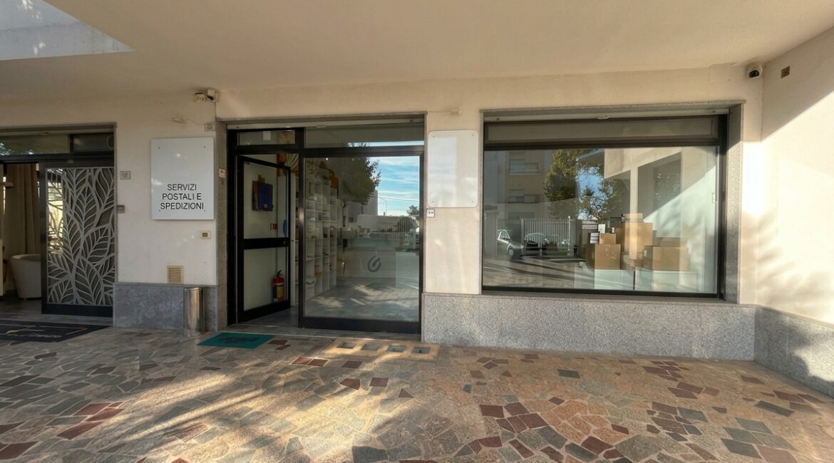 Locale commerciale